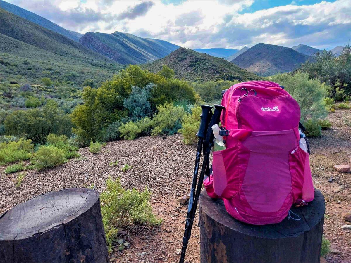 10 Best Women's Daypacks for Hiking - Uprooted Traveler