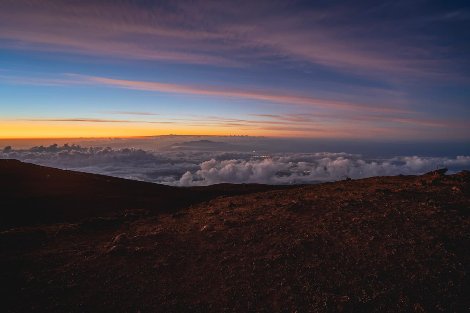 4 Reasons Why Sunset at Haleakala National Park Beats Sunrise (+ Tips