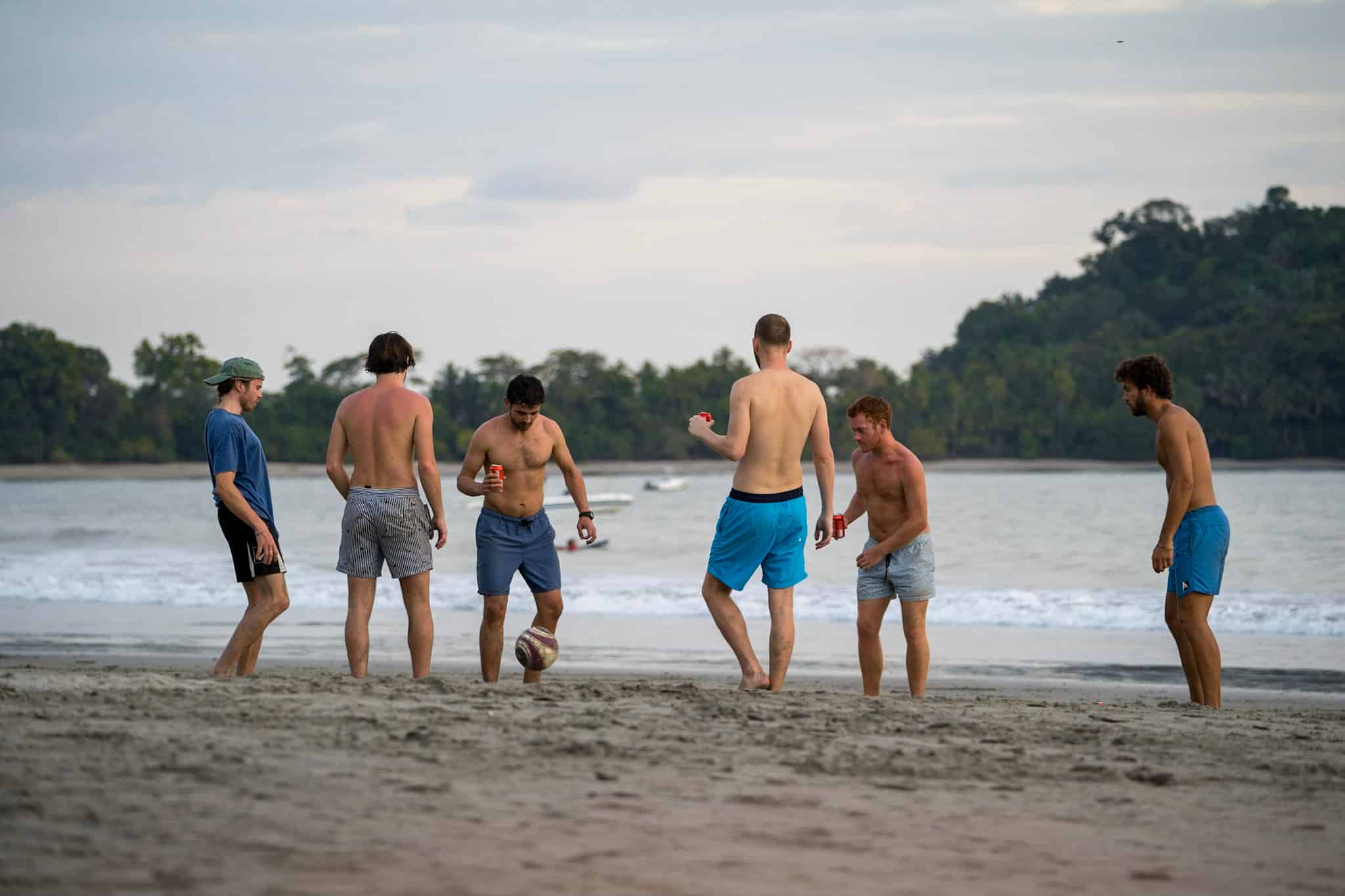 playa-espadilla-manuel-antonio-national-park-costa-rica-beaches-3.jpg