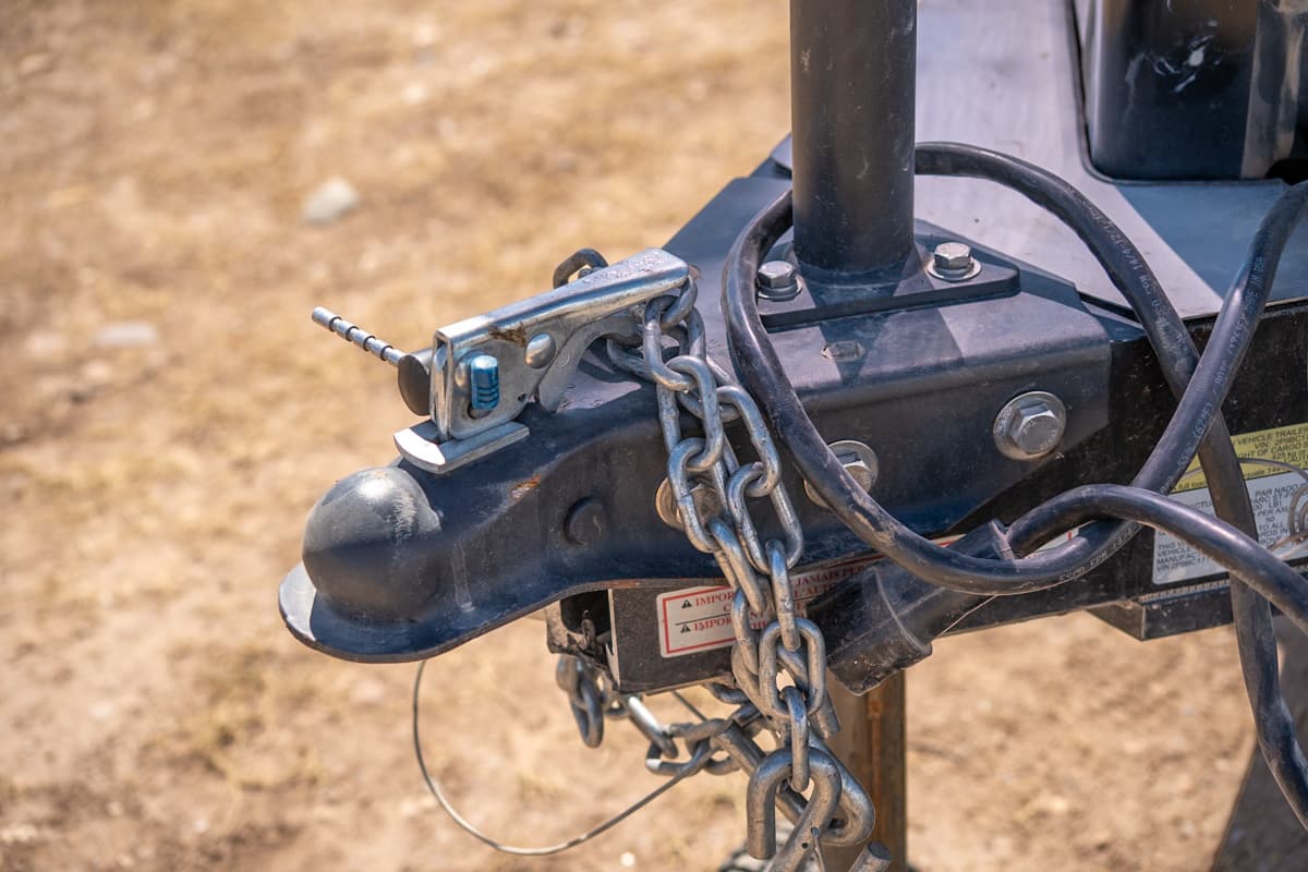 Close-up shot of a Safari Condo Alto A1752's coupler